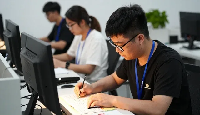 广州金榜传媒广告有限公司构建专业内容分发平面设计体系